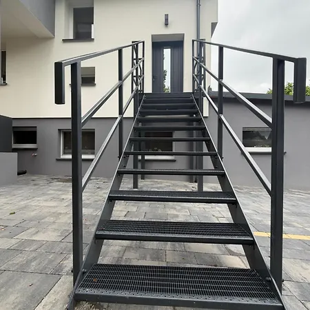 Apartamenty Sznurki * Sznurki